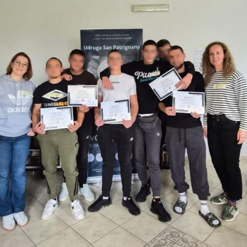 Uspješno proveden dvogodišnji program “Otključaj svoj potencijal - izgradi svoju budućnost” Uspješno proveden dvogodišnji program “Otključaj svoj potencijal - izgradi svoju budućnost”